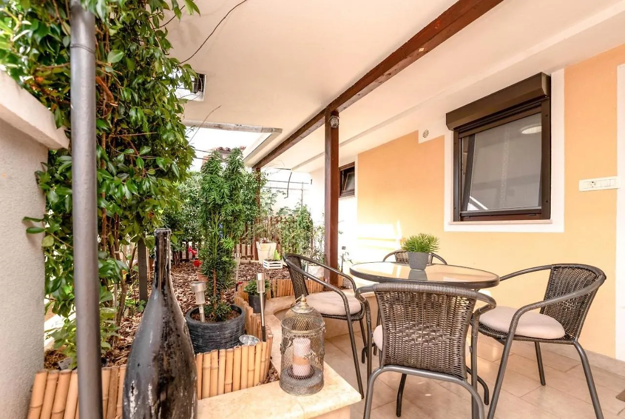 Apartment Adriatic Novigrad  Chorwacja
